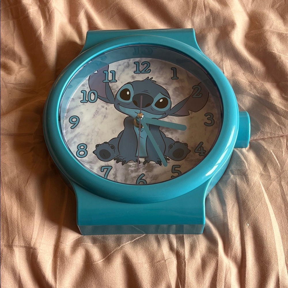 Disney Blue Stitch Kids Wall Clock